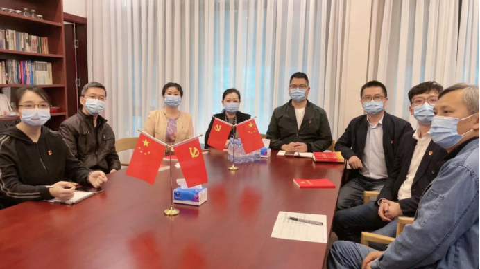 喜迎盛会 共向未来|天府花(huā)香谷党支部共迎二十大召开 喜迎盛会 共向未来|天府花(huā)香谷党支部共迎二十大召开